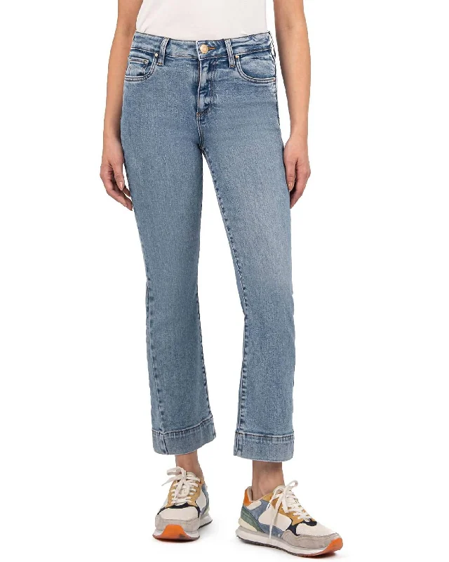 Kelsey High Rise Wide Hem Jeans In Defend