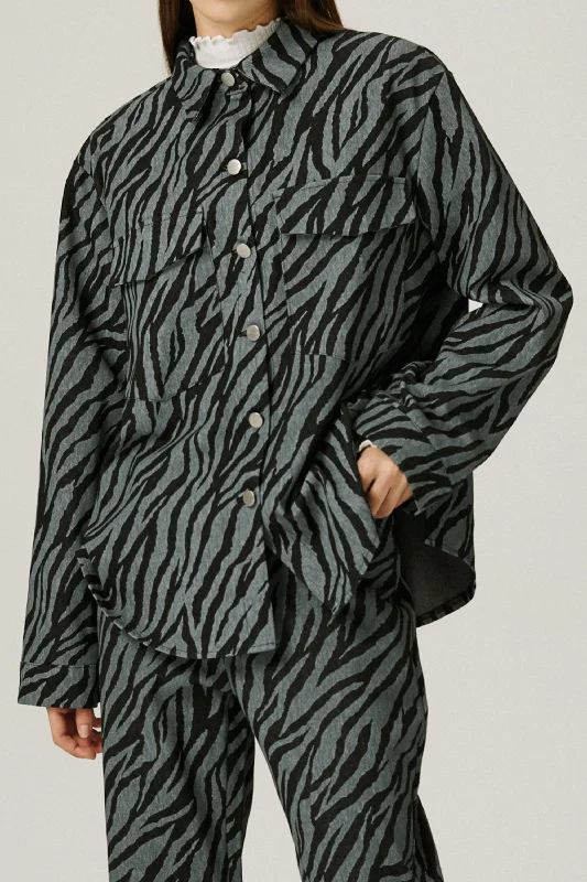 Ivy Oversized Shacket in Zebra